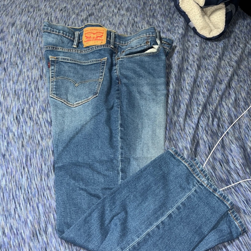 Levi Blue Jeans 38x30